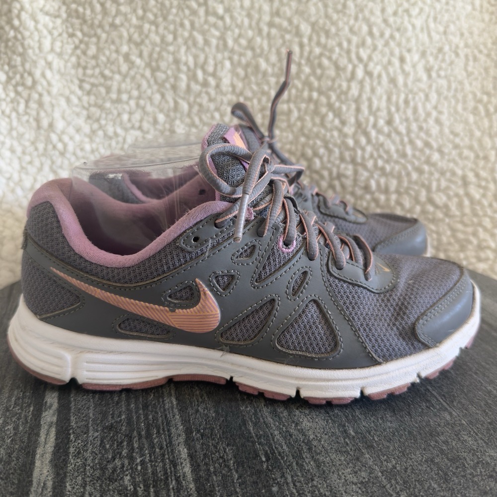 Nike‎ Revolution 2 Women's Running Shoes Sneakers 554900-034 Size 6.5 Gray Gym